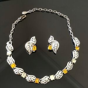 Vintage CORO rhinestone Champaign gold tone necklace and earrings set